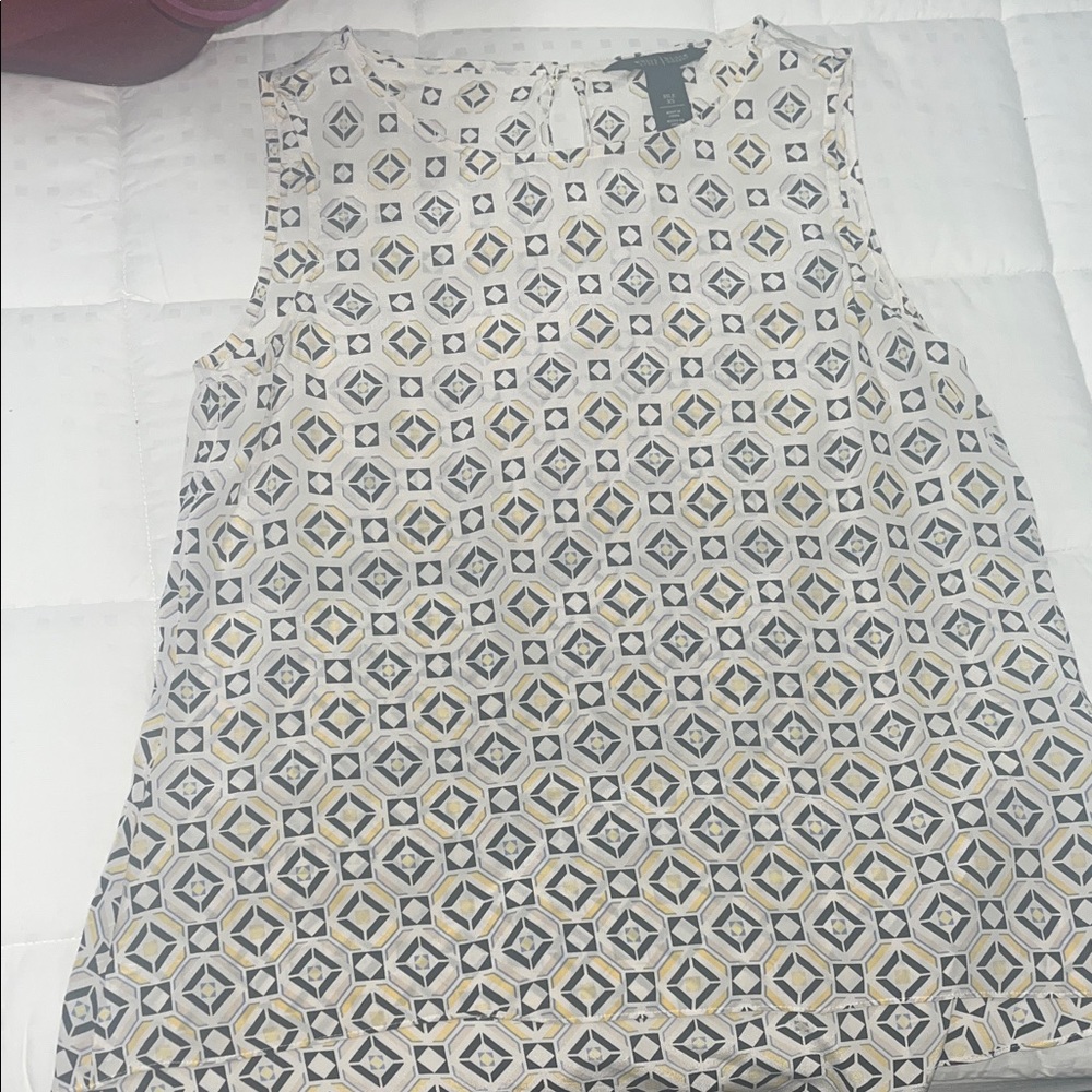 White House Black Market Geometric Pattern Sleeveless Top
